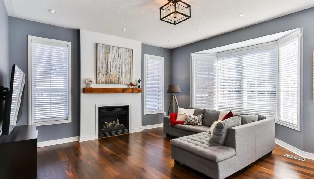 living_room_with_white_couch_and_fireplace-scopio-2a4c6c02-2583-49d3-b4f2-885ae491a8f2 (1) living_room_with_white_couch_and_fireplace-scopio-2a4c6c02-2583-49d3-b4f2-885ae491a8f2 (1)